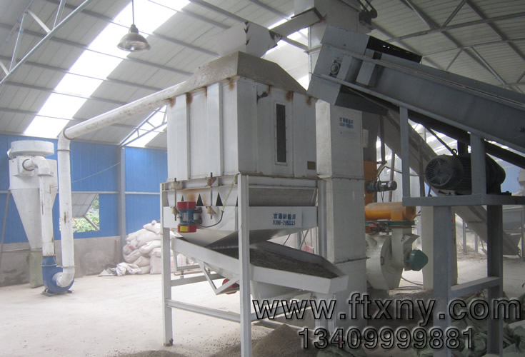 ����ľм�w���C(j��)���a(ch��n)��