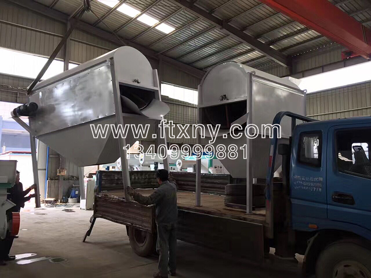 木屑滾筒篩發貨 木屑滾筒篩發貨