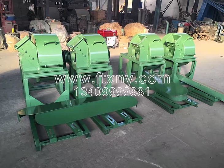 移動式木屑機 移動式木屑機