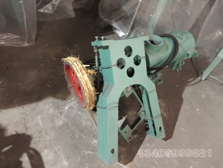 �׾��C�׷ۙC����