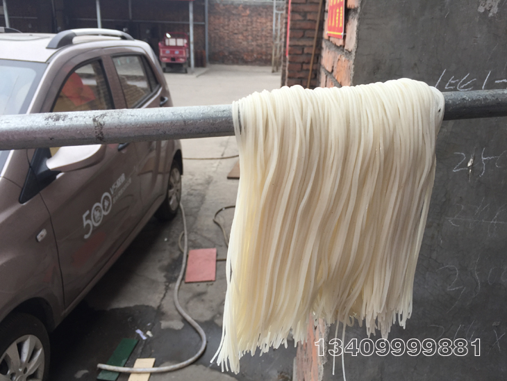 �׾��C�׷ۙC