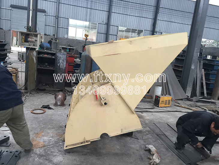 ����C���w