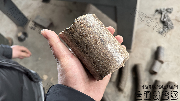 ֱ��7���׵�ľмȼ�ϰ��ư��C(j��)���a(ch��n)�ǳ�ʹ�ñڠt���a(ch��n)