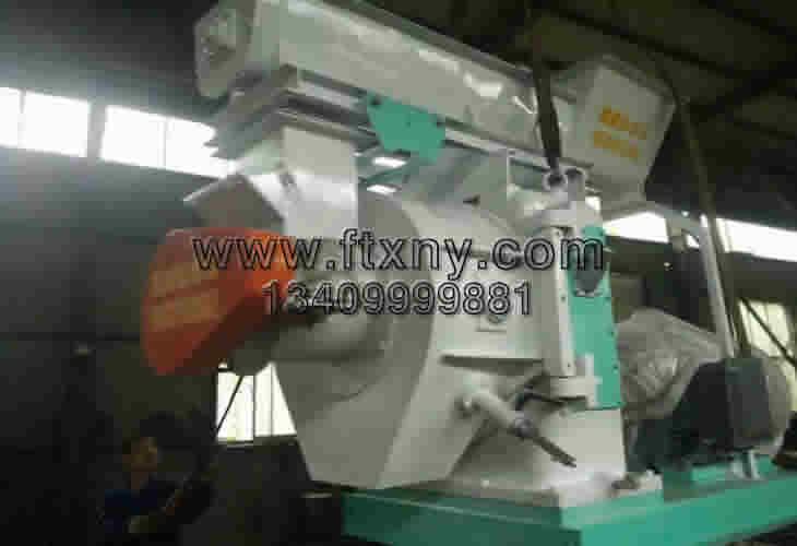 ɽ���x��ľм�w���C(j��)���a(ch��n)���l(f��)؛�DƬ